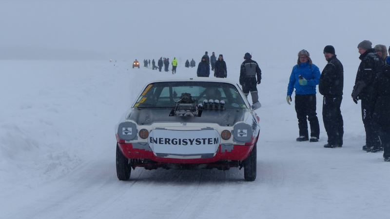 Illustration for article titled Sweden's 'Speed Weekend On Ice' Is Where Sanity Goes To Die And Axles Go To Break
